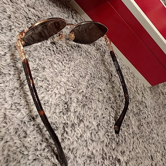 Authentic Michael Kors aviator sunglasses - Picture 6 of 8